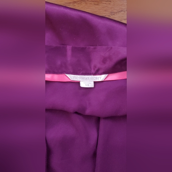 Victoria Secret Iconic Satin Robe Kimono Burgundy - Picture 6 of 12